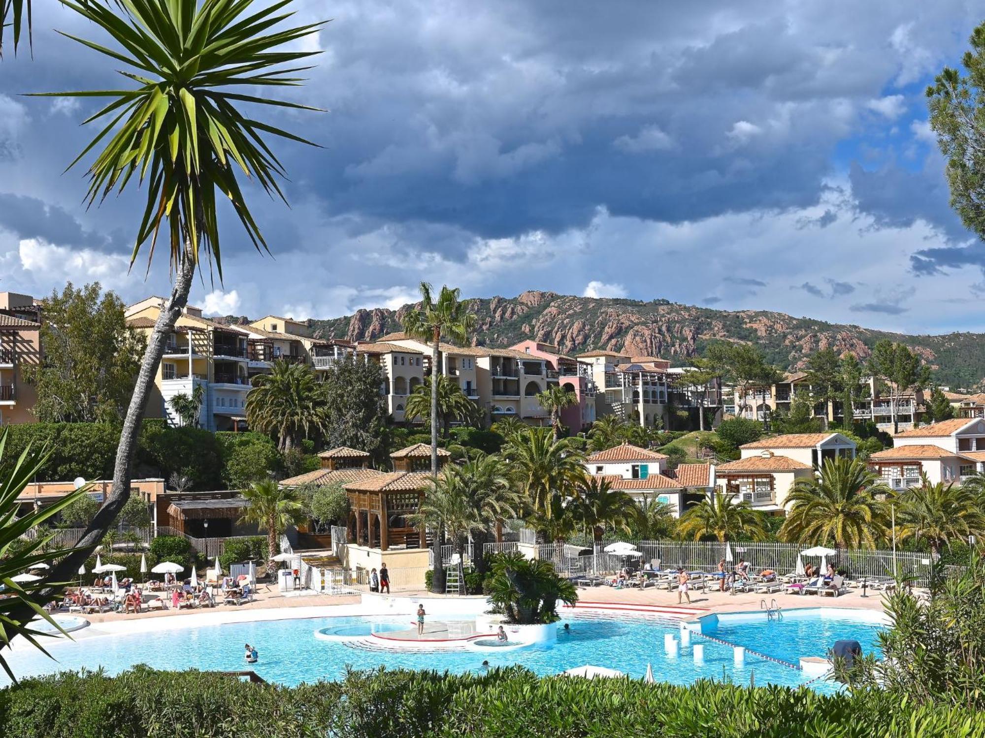 Apartment Village Cap Esterel - L'Esquinade-97 By Interhome Saint-Raphael (Var) Exterior foto